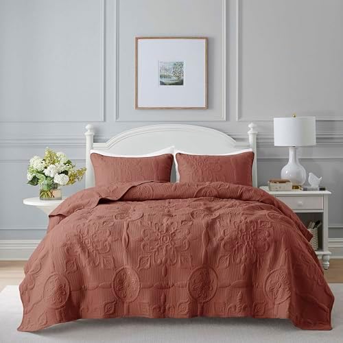 B2EVER Damask Quilt Cal King Bed Set Burnt Orange