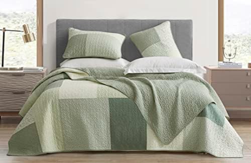 Chezmoi Collection 3-Piece Patchwork Quilt Set Green Floral Striped