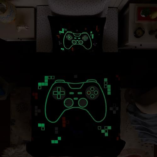Glow in The Dark Gamer Comforter Set for Kids 1