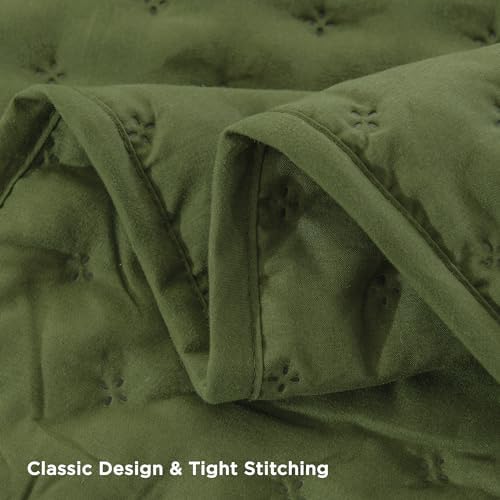 Andency Olive Green California King Quilt Set 3 Piece