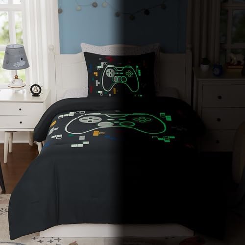 Glow in The Dark Gamer Comforter Set for Kids 1