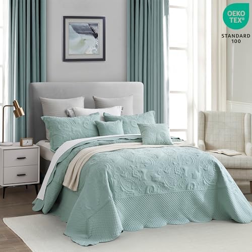 Blythease Oversized King Bedspread 128x120 Seaglass Paisley