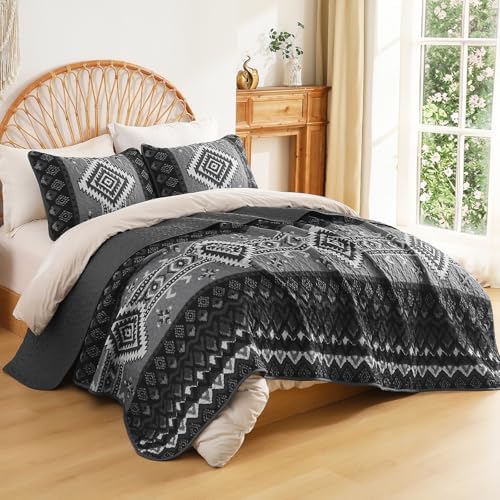 Dintszyayue Boho Quilt Set Queen Size 3 Piece