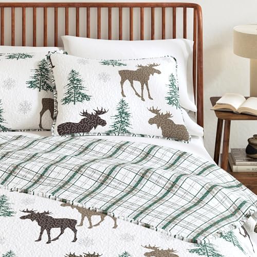 Great Bay Home Moose Chocolate Quilt Set TwinTwin XL