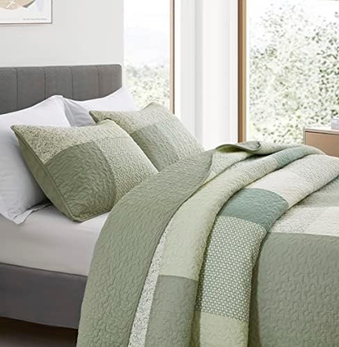 Chezmoi Collection 3-Piece Patchwork Quilt Set Green Floral Striped