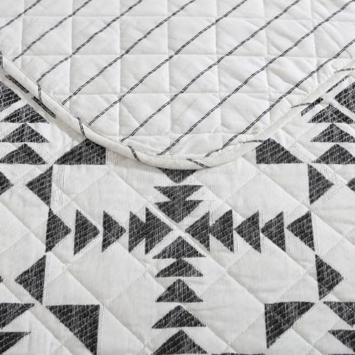 Eddie Bauer Queen Quilt Set 3 pcs Arrowhead Charcoal