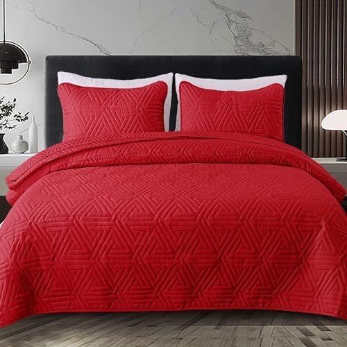 Whale Flotilla Red California King Quilt Set 3-Piece
