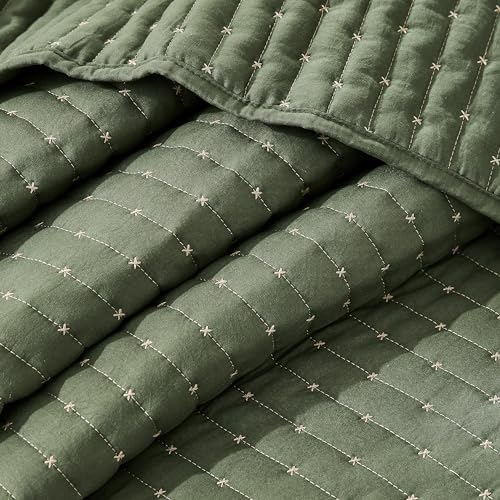 WDCOZY Olive Green Cross Stitch King Size Quilt Set