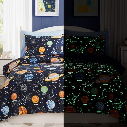 7-Piece Glow in the Dark Comforter Set for Boys
