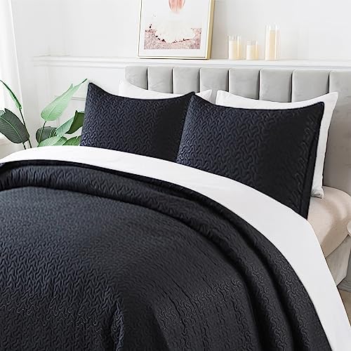 JML Quilt Set - 3 Piece Embossed Stripe Black for King Bed