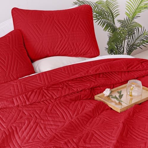 Whale Flotilla Red California King Quilt Set 3-Piece