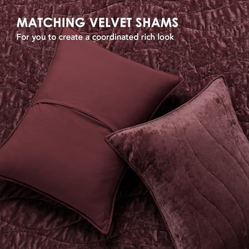 EVERGRACE Luxury Velvet Quilt Set Queen Size Burgundy