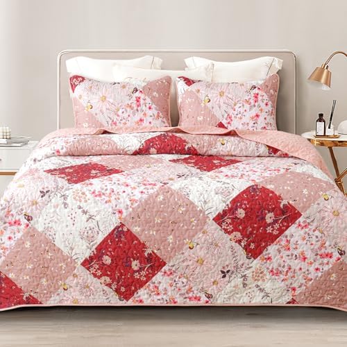 Whale Flotilla Reversible Patchwork Quilt Set Twin Size Red