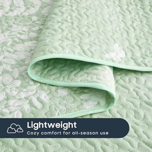 Wake In Cloud Floral Quilt Set King Size 3 Pieces