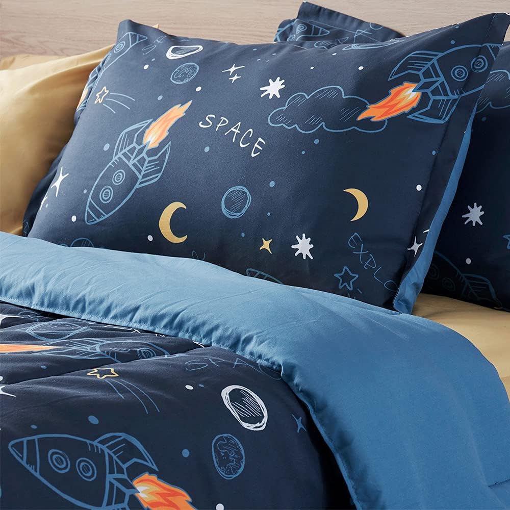 SLEEP ZONE Space Rocket Kids Comforter Set