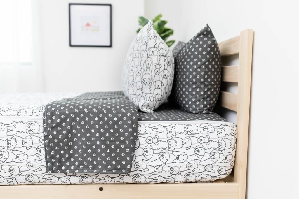 Beddys Puppies Zipper Bedding Set for Kids 1