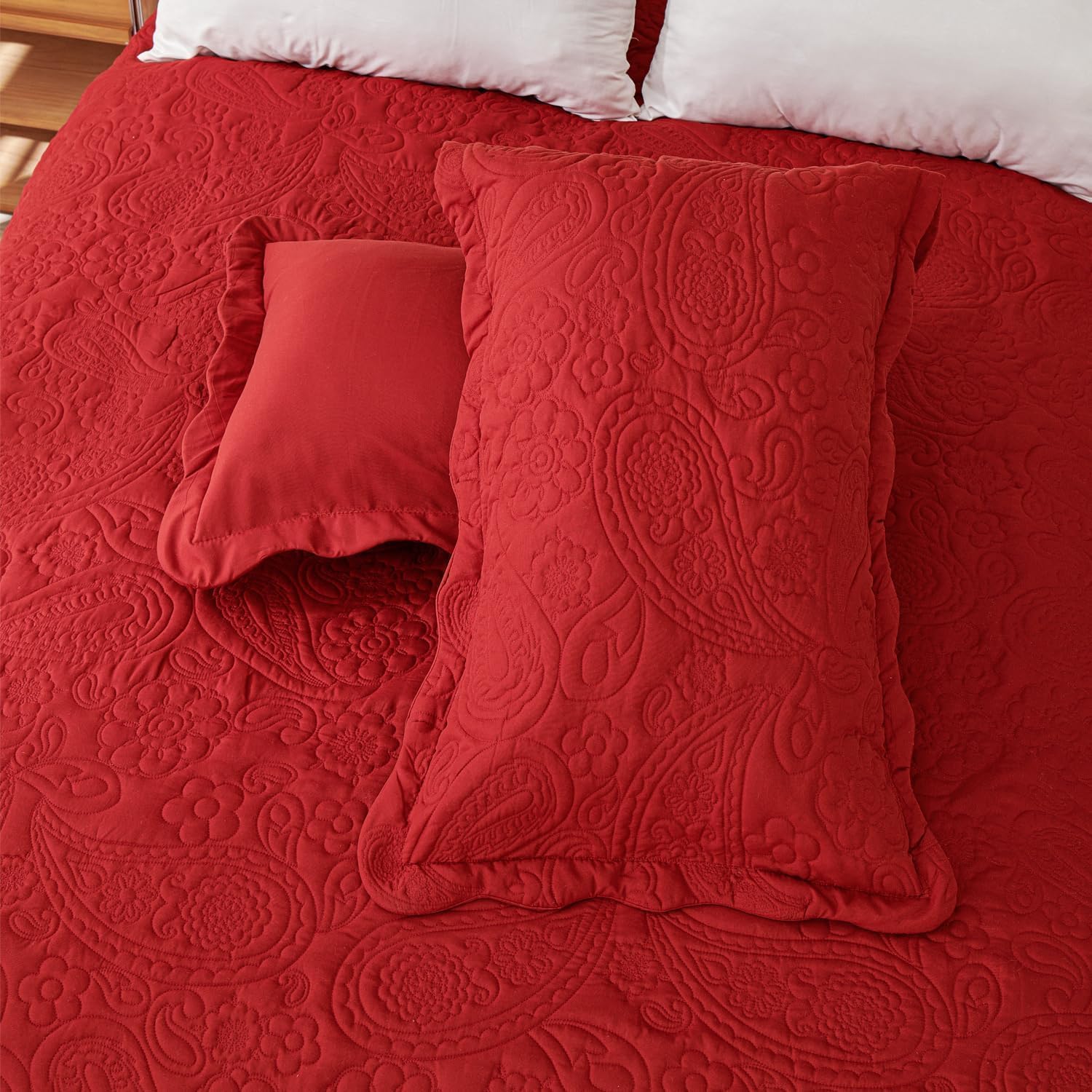 EVENHUG Lightweight Reversible Quilt Set 3 Piece 1