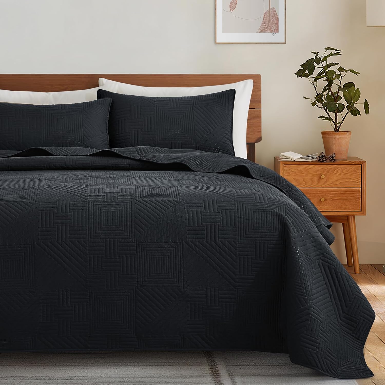Lavsiry Black Quilt King Size with Pillow Shams