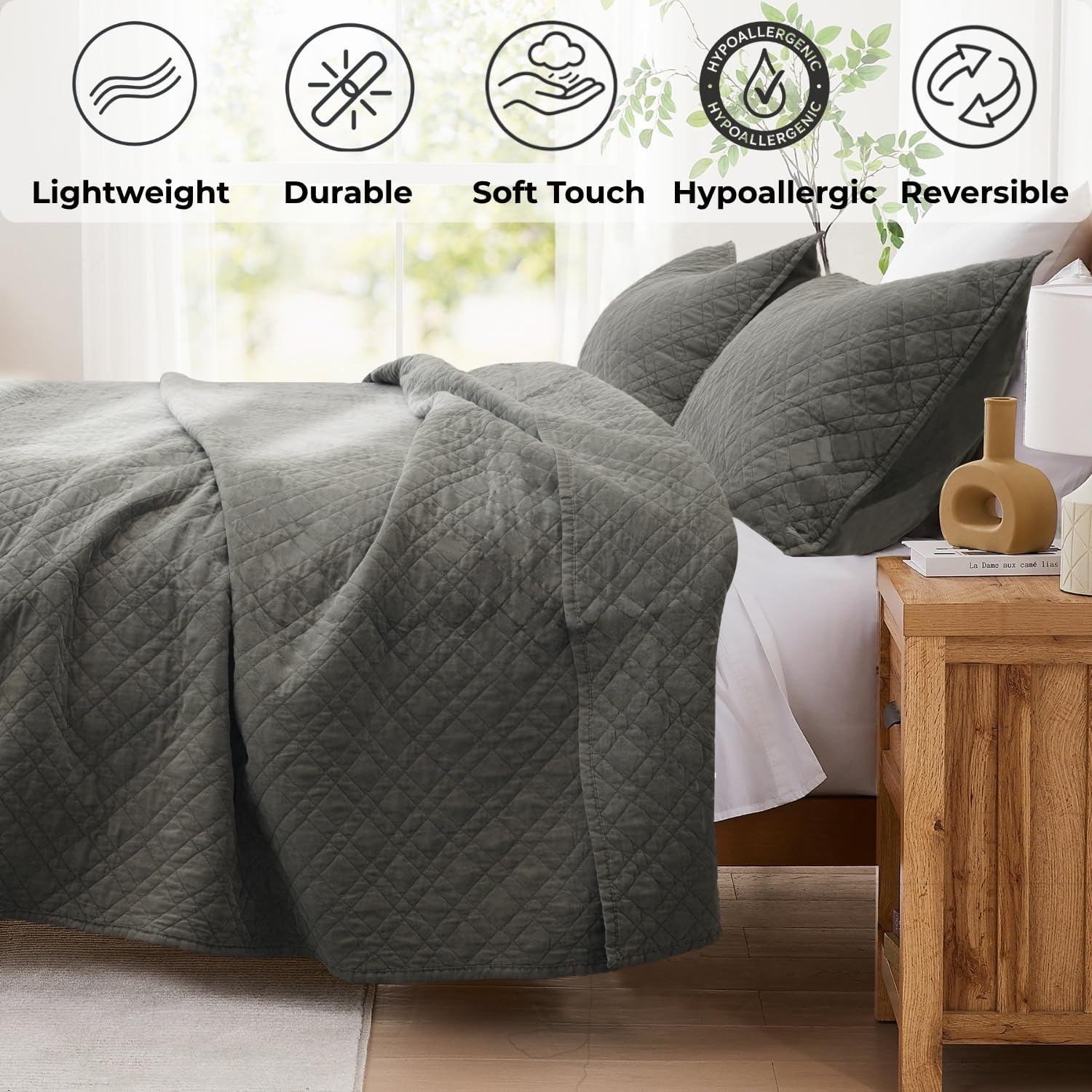 DOWN HOME Queen Quilt Bedding Set with Shams