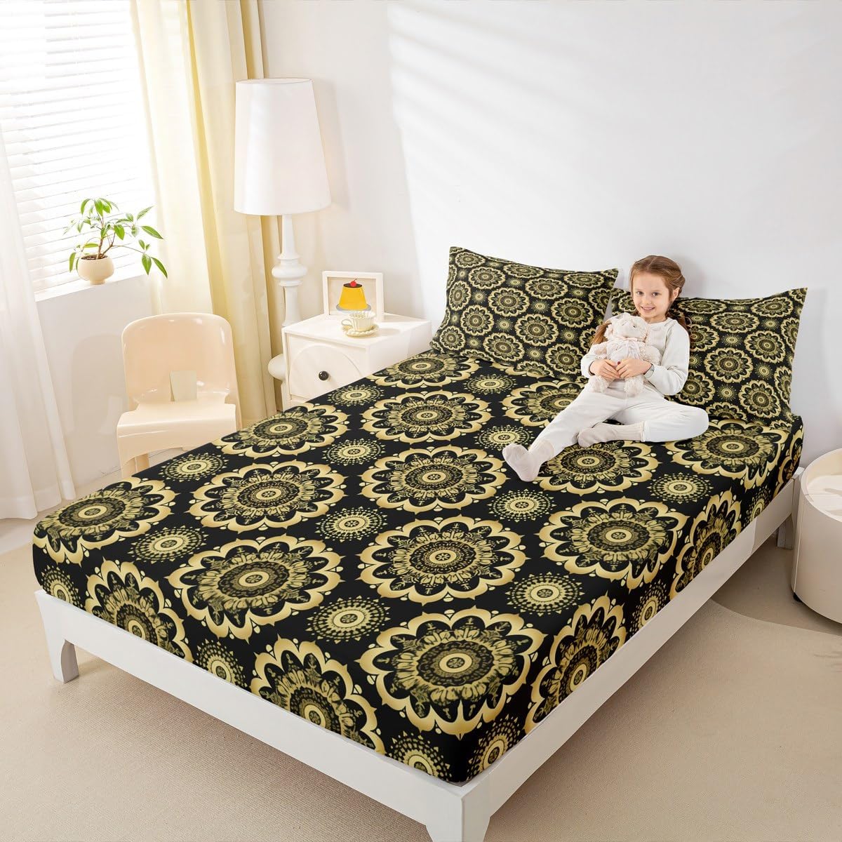 Jejeloiu Paisley Bedding Set with Black Gold Damask Pattern