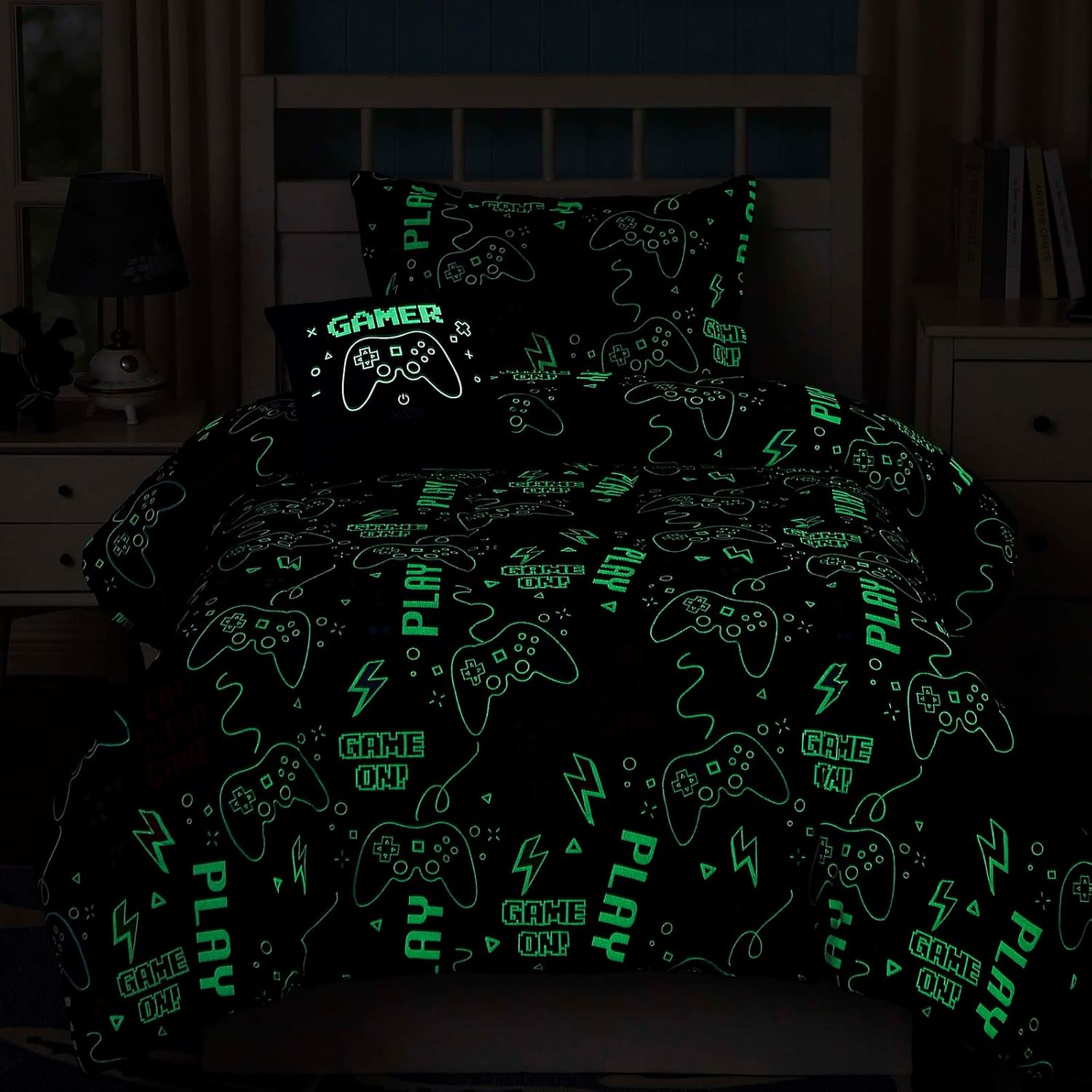 Wink Deer Glow in Dark Gamer Comforter Set for Boys