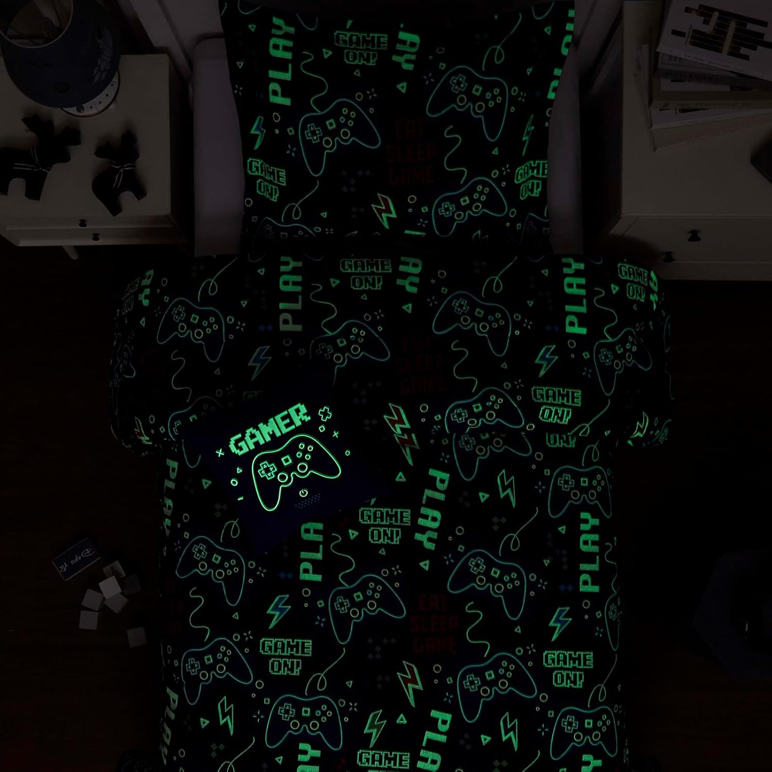 Wink Deer Glow in Dark Gamer Comforter Set for Boys