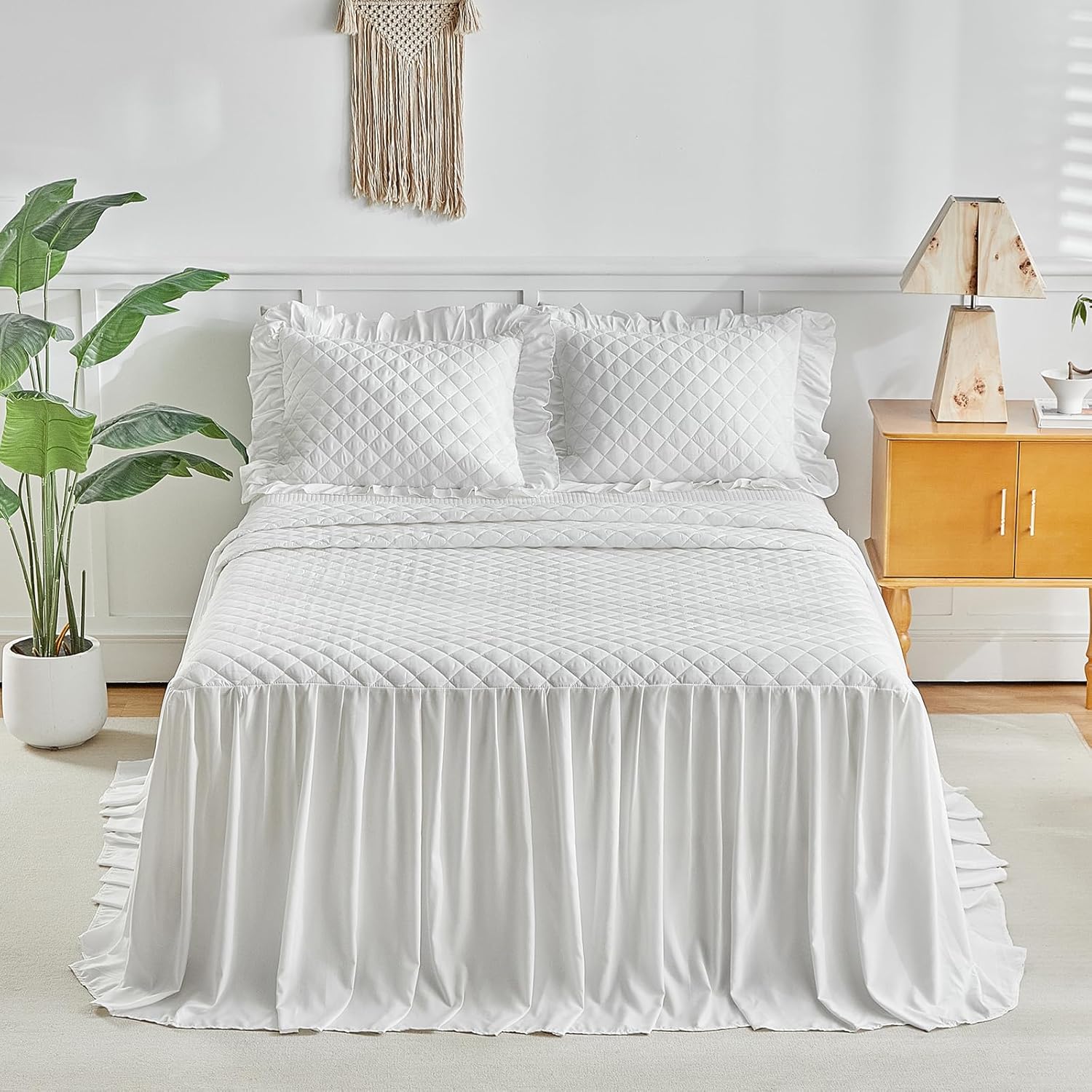 UOZZI BEDDING Ruffle Skirt Bedspread Set - King Size White
