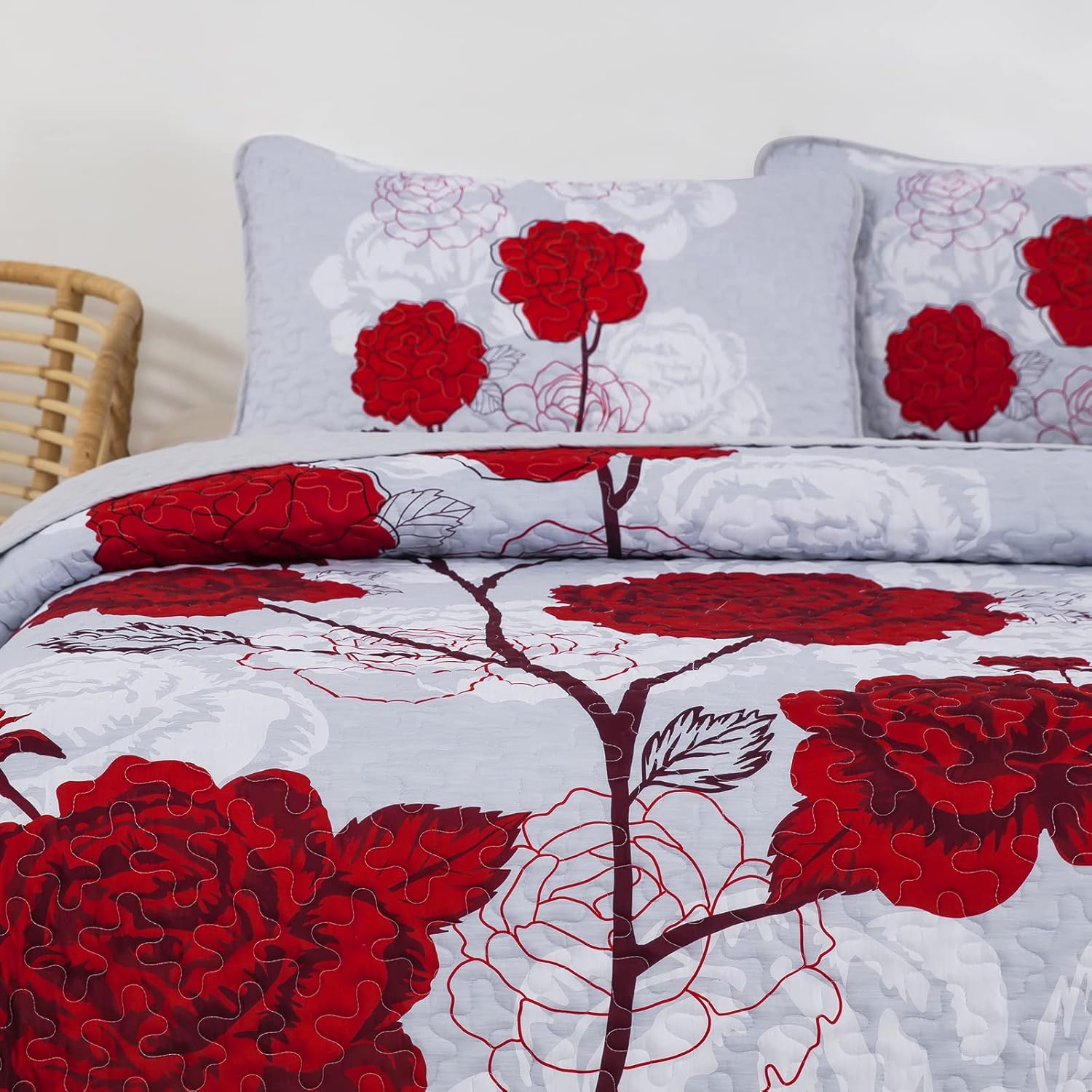 Anibedding Floral Quilt Set Queen Size 1