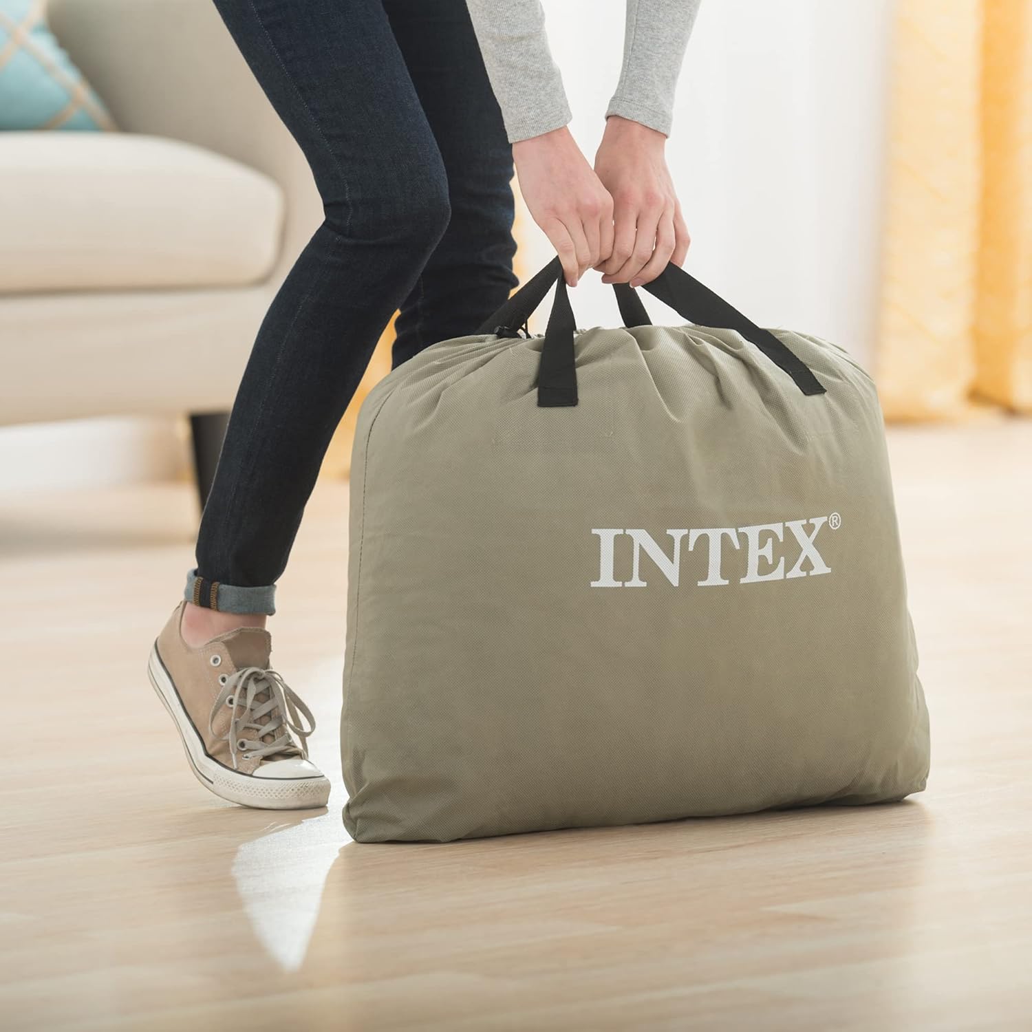 Intex Pillow Dura-Beam Raised Airbed with Pump