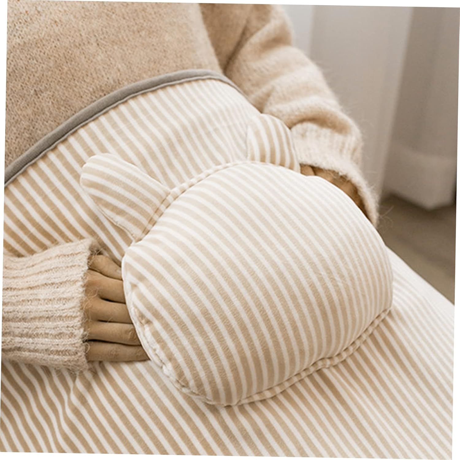 Portable Heating Blanket with Cartoon Design for Quick Warmth