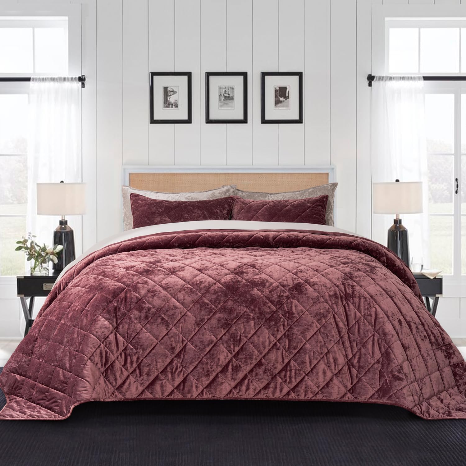 EVERGRACE Luxury Crushed Velvet Quilt Set Queen Size