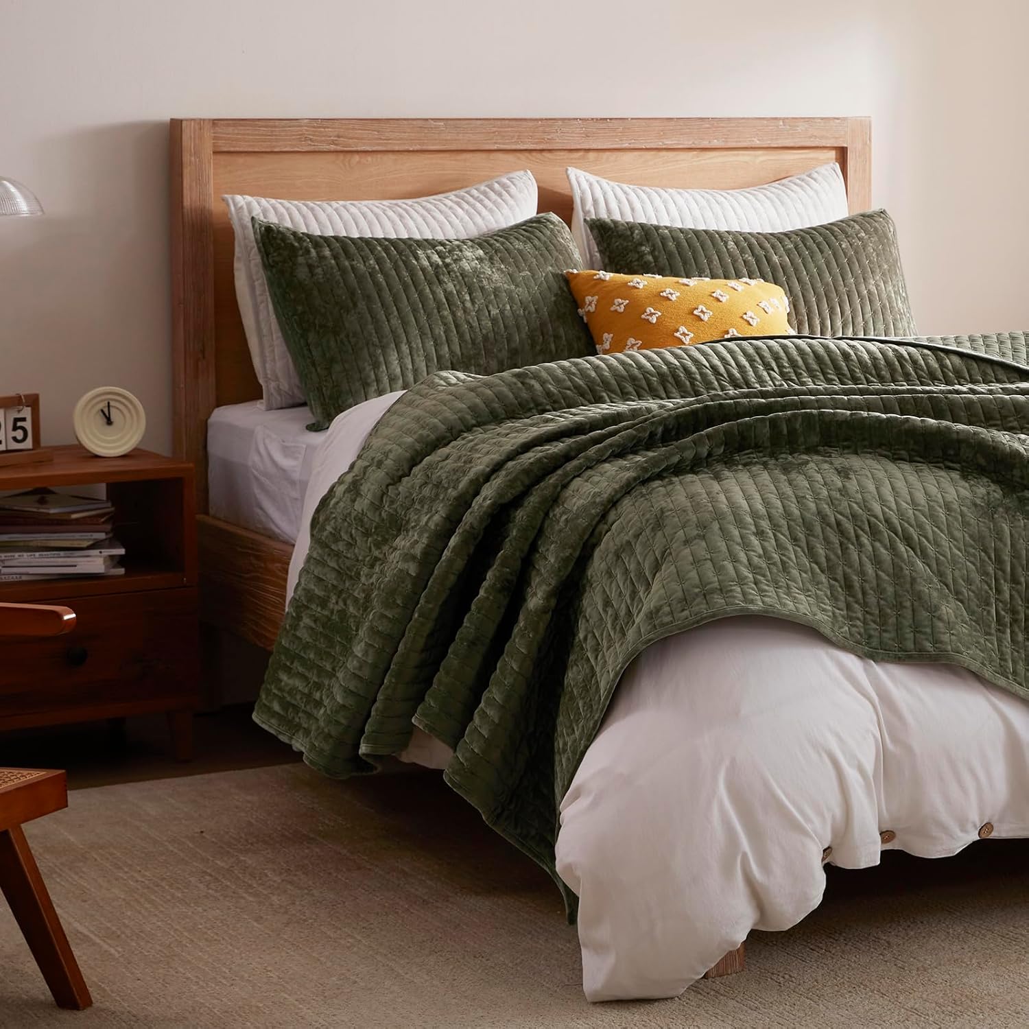 LEAONME Velvet Quilt Set California King 118x106