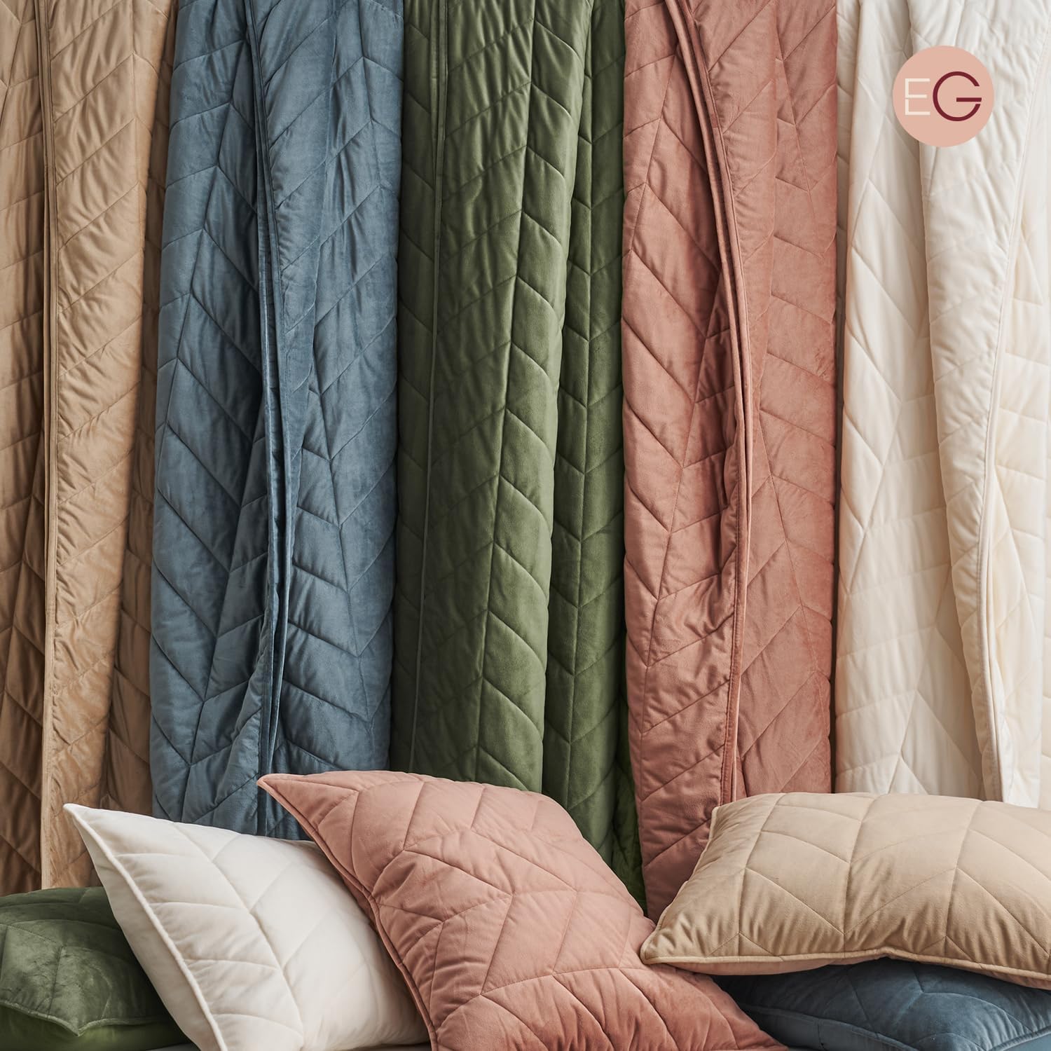 Evergrace 3-Piece Queen Velvet Quilt Set Olive Green