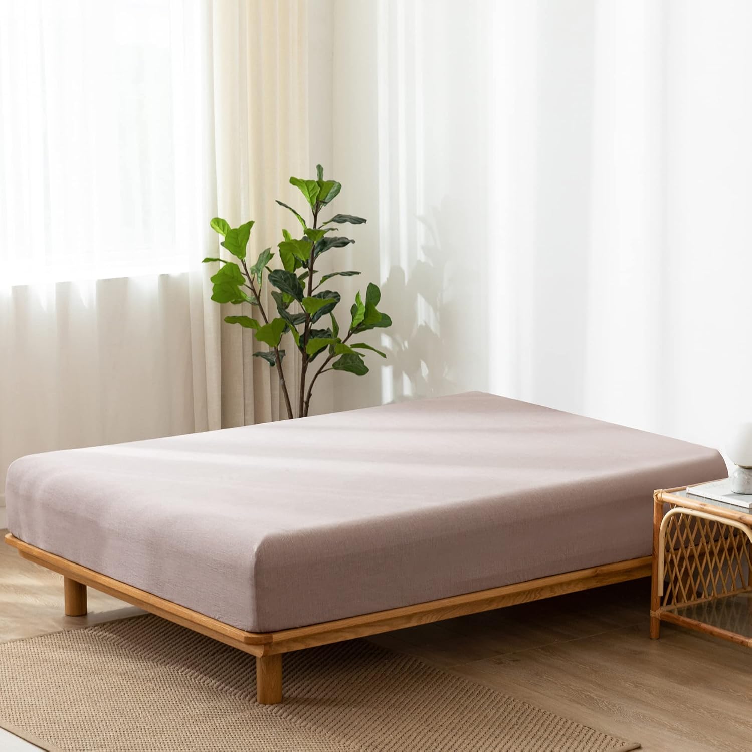 MooMee Fitted Sheet 100 Washed Cotton Queen Mauve Brown