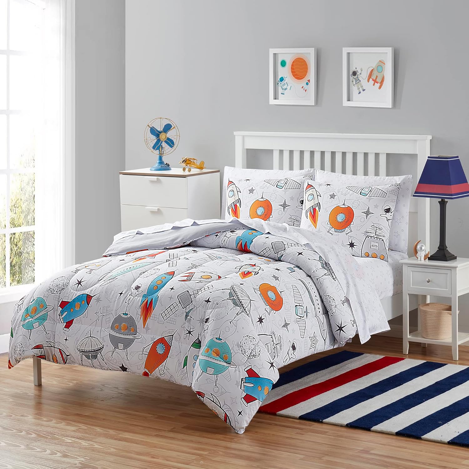 Sweet Home Collection Kids Bed in a Bag Space Design Twin Set