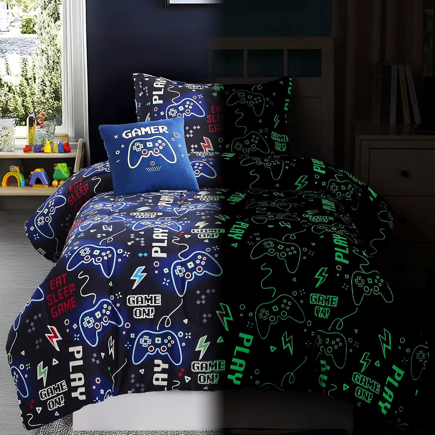 Wink Deer Glow in Dark Gamer Comforter Set for Boys