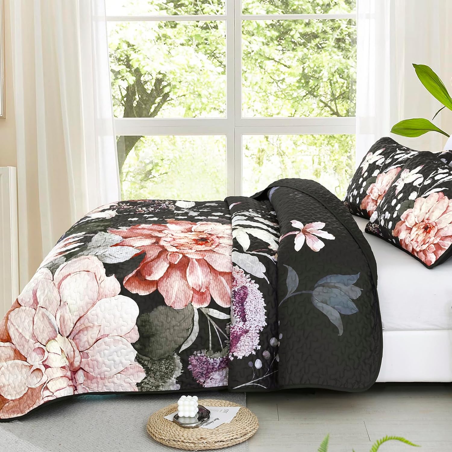 Drucon Black Quilt Queen Set - 3 Piece Pink Floral Bedding