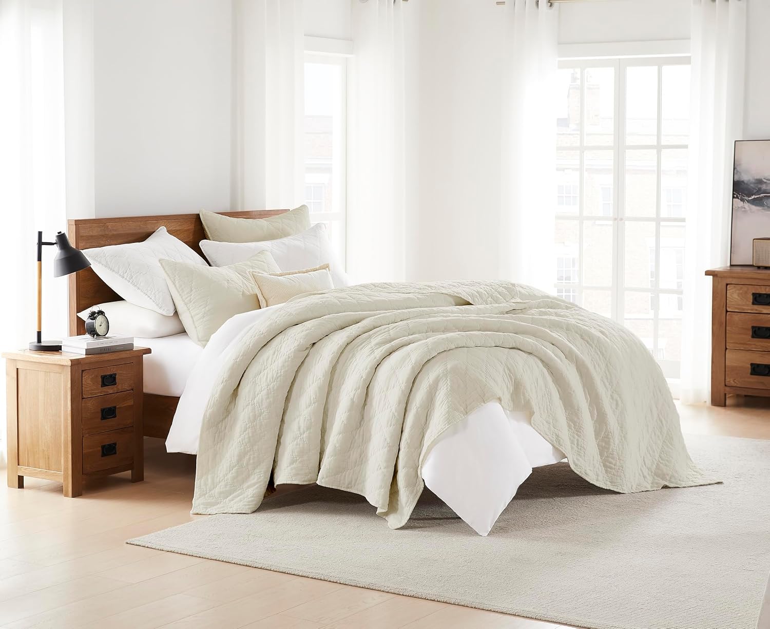 Palassio Beige Twin Quilt Set with 1 Sham 1