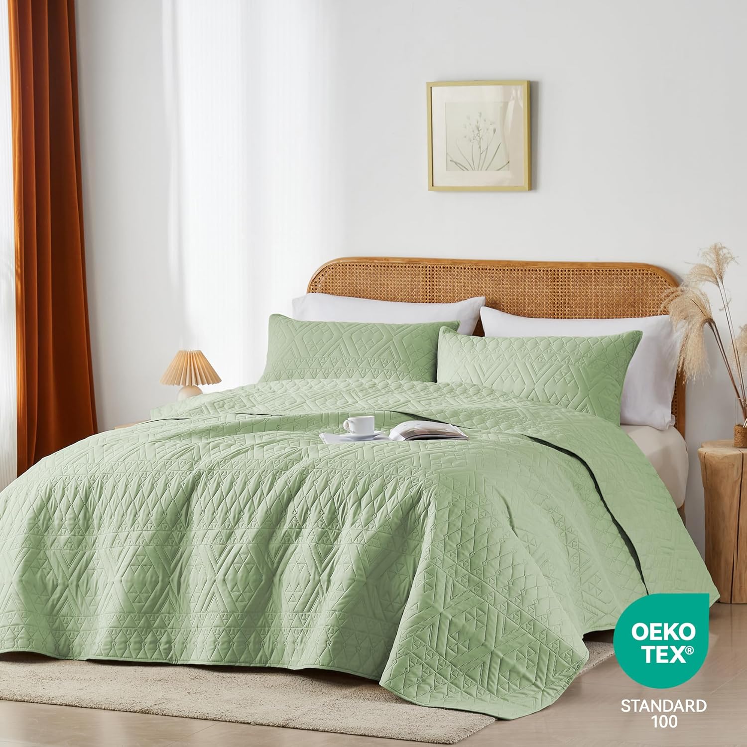 akkialla Geometric Pattern Queen Quilt Set