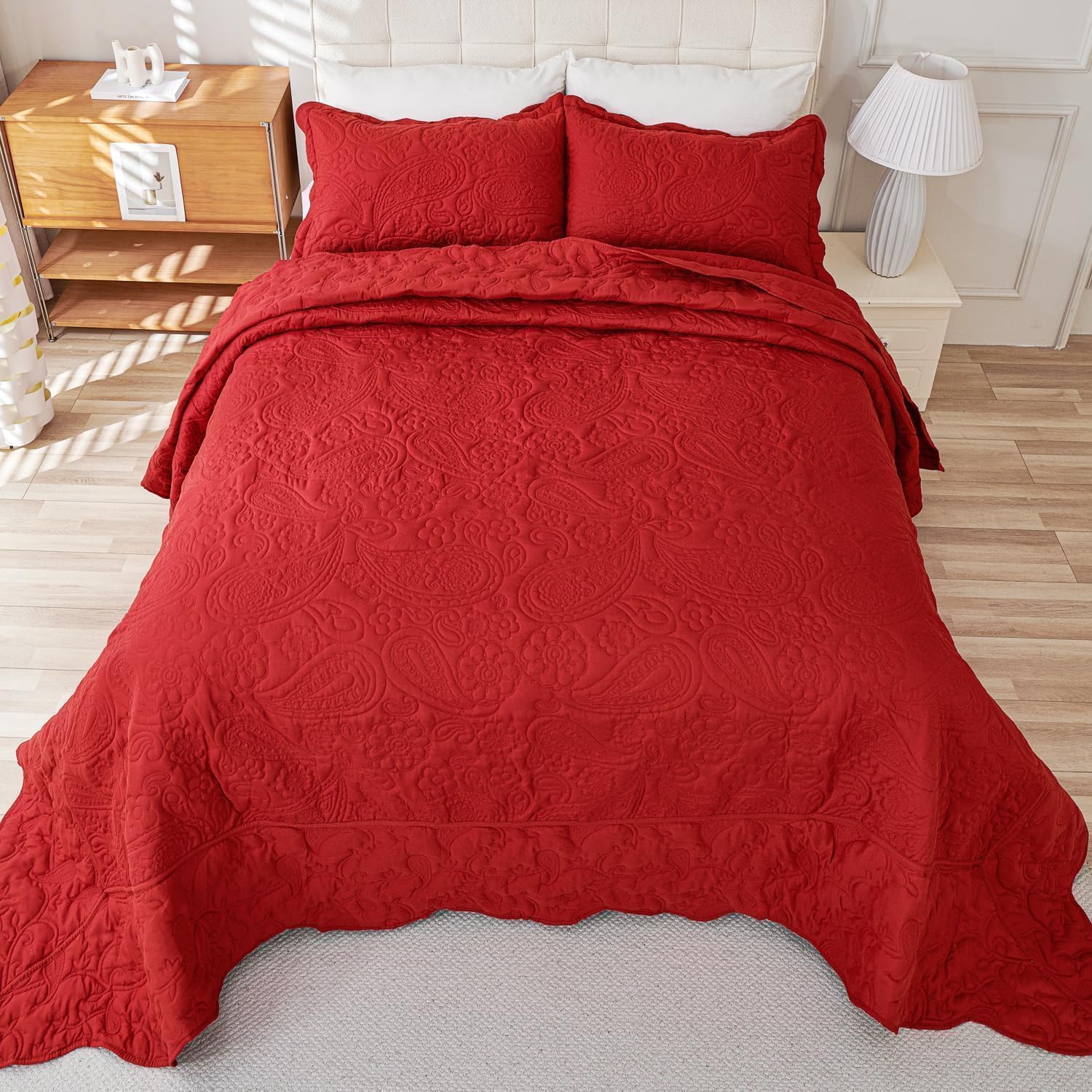 EVENHUG Lightweight Reversible Quilt Set 3 Piece 1