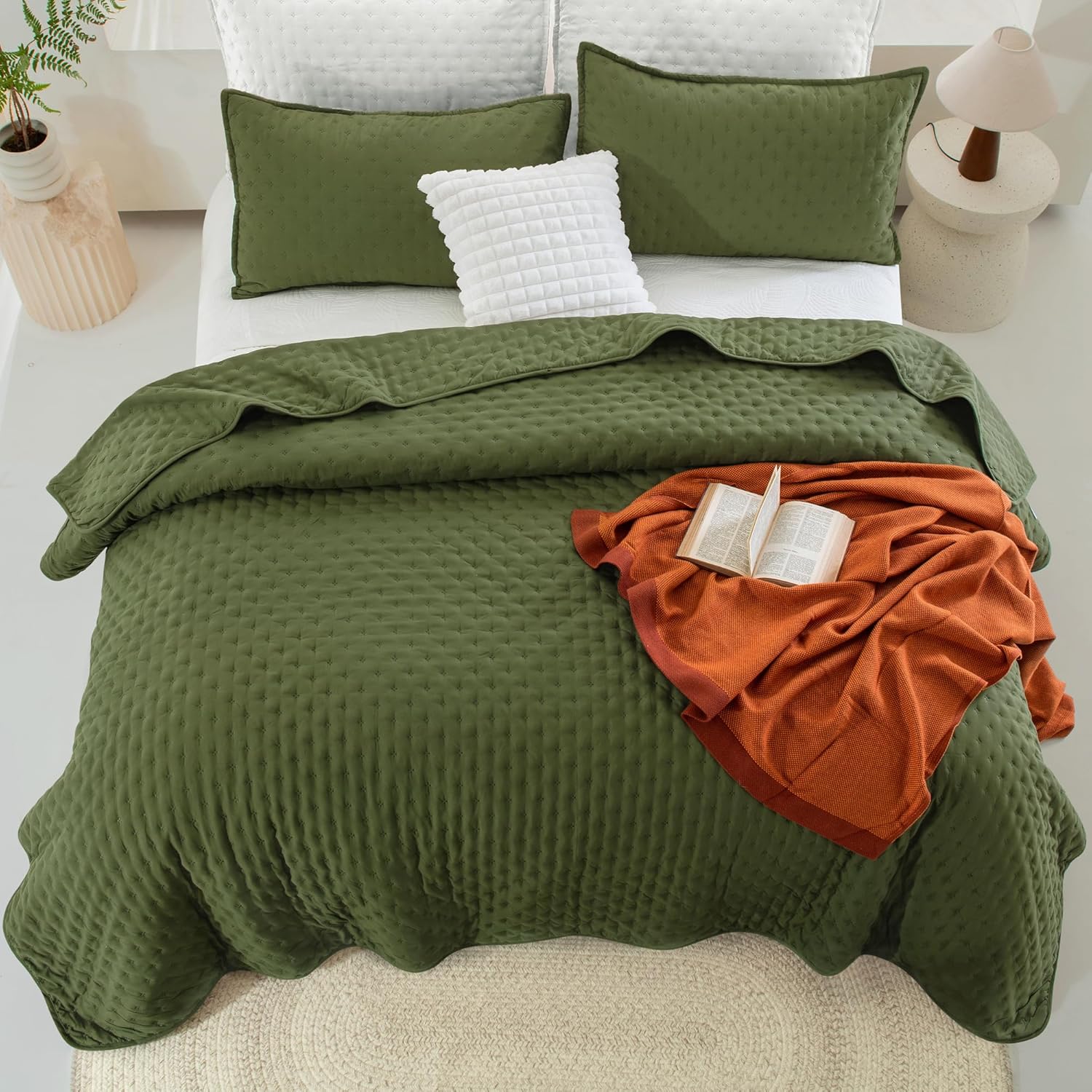 Andency Olive Green California King Quilt Set 3 Piece
