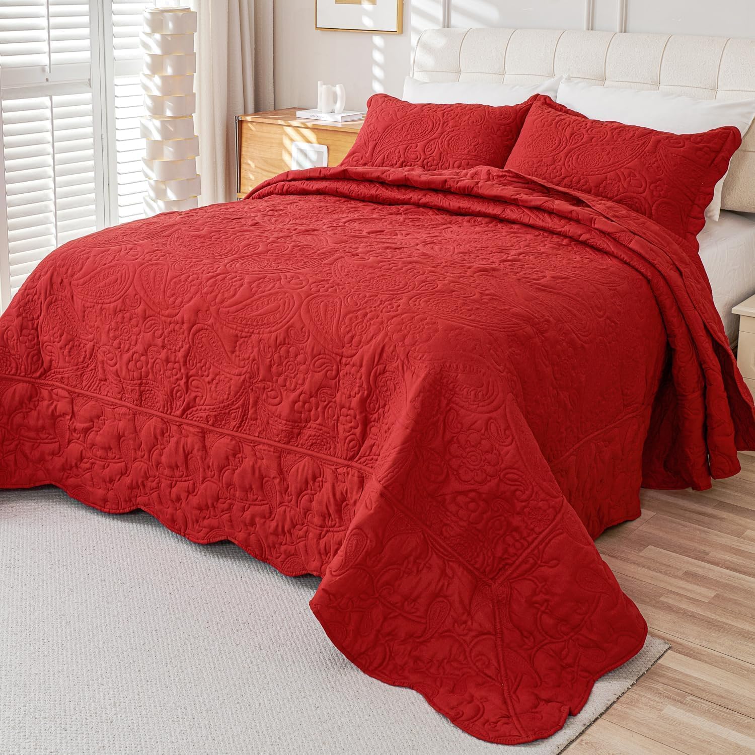 EVENHUG Lightweight Reversible Quilt Set 3 Piece 1