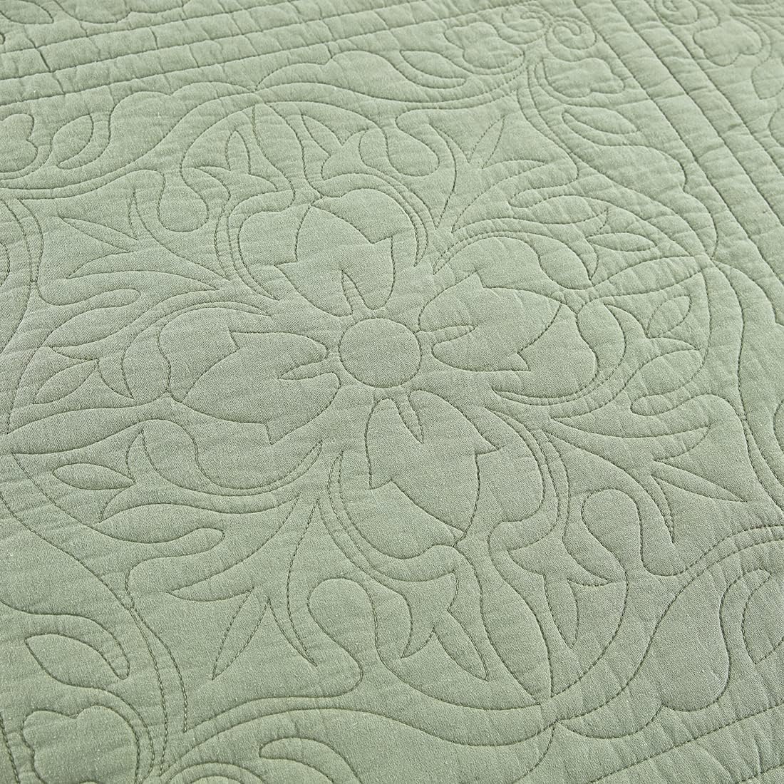 WINLIFE 100 Cotton King Quilt Set with Embroidered Floral Print