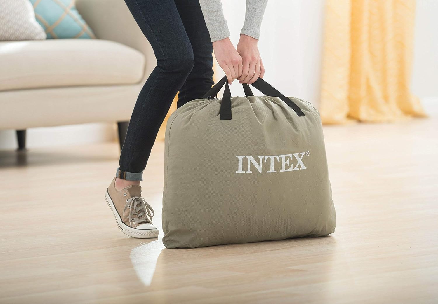 Intex Pillow Dura-Beam Airbed with Pump