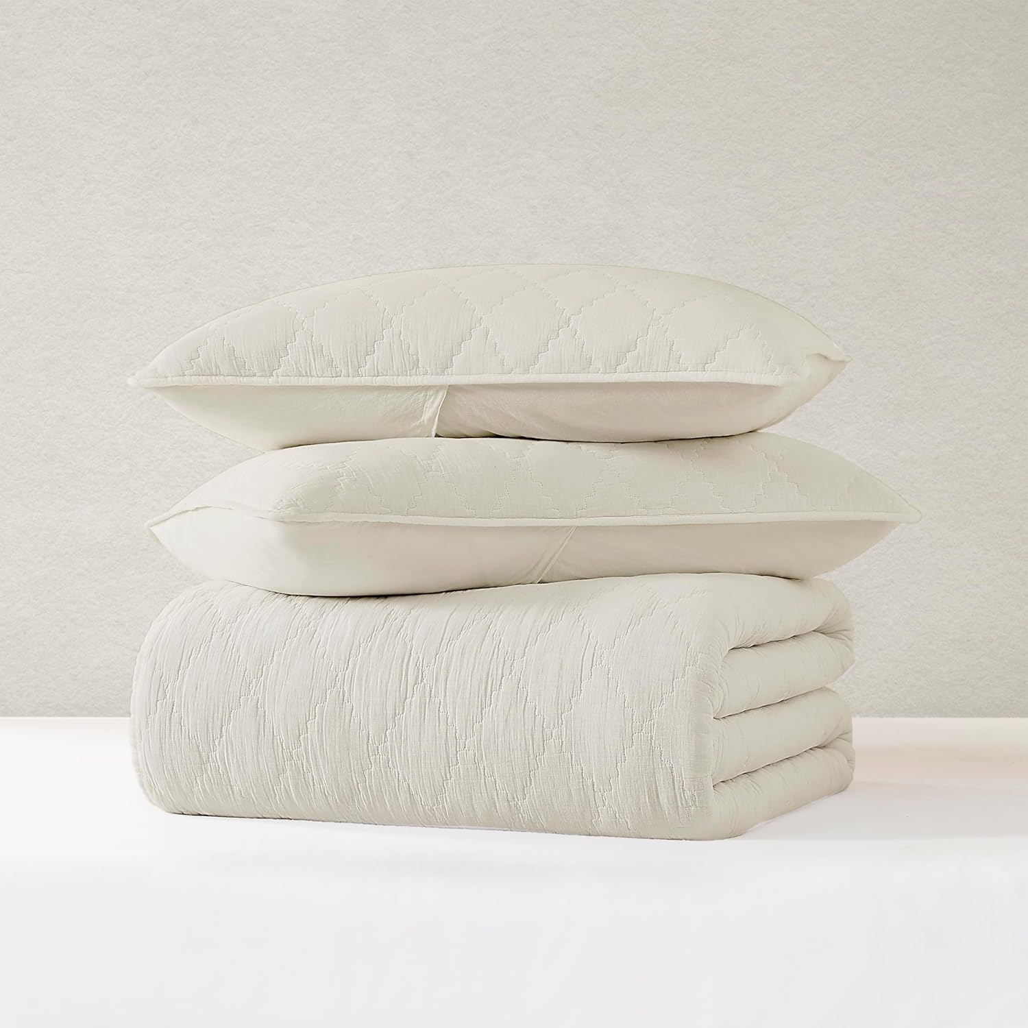 Palassio Beige Twin Quilt Set with 1 Sham 1