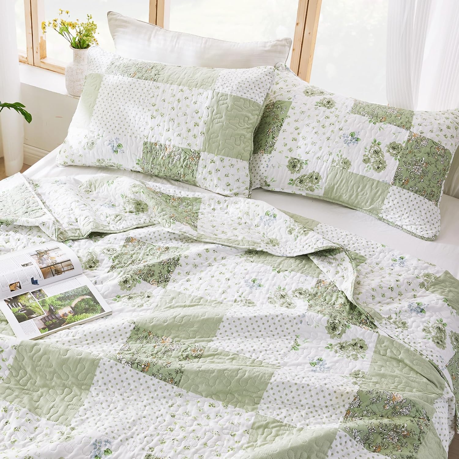VIVILINEN Full Queen Green Floral Plaid Quilt Set