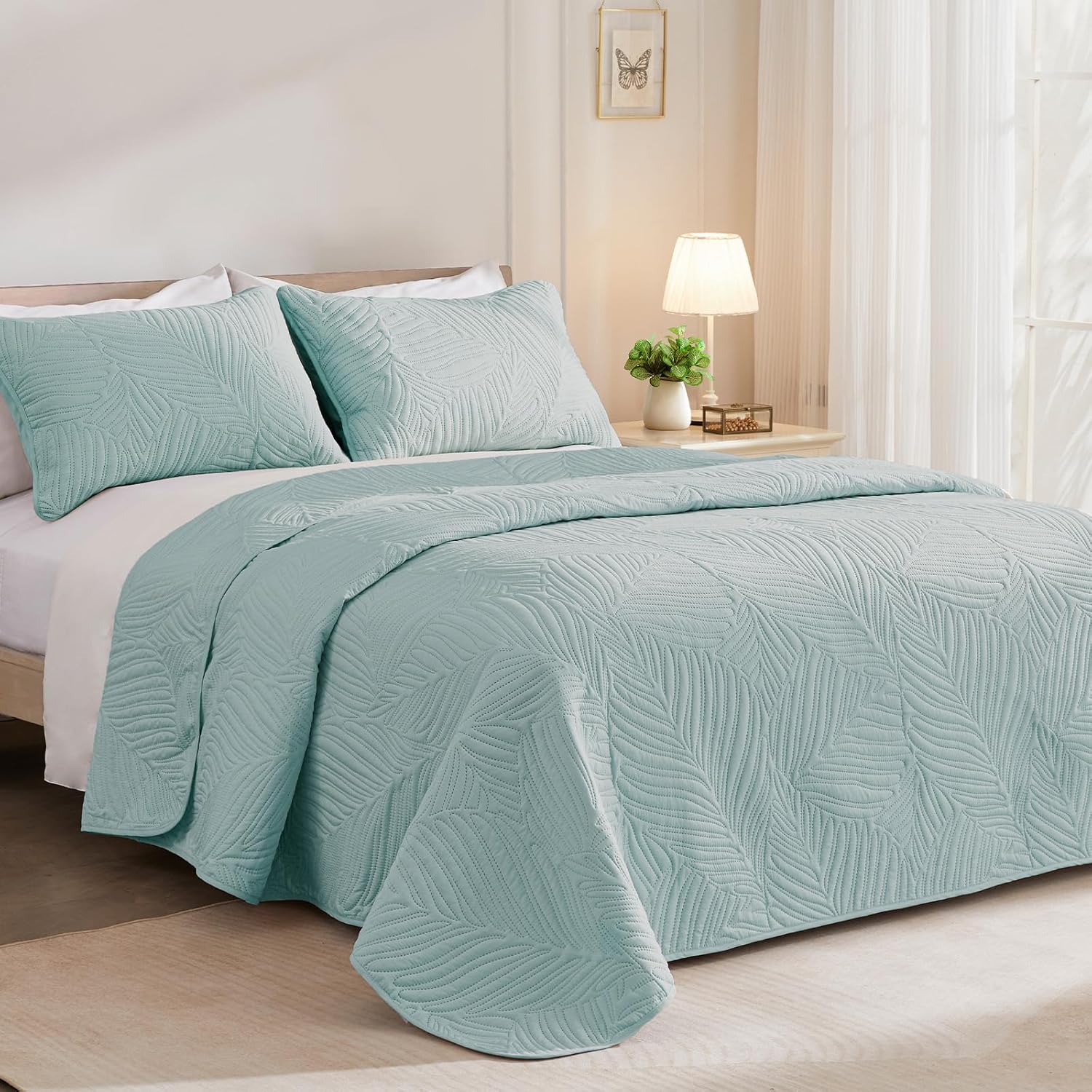 Exclusivo Mezcla Twin Quilt Bedding Set Aqua Blue Microfiber Leaf Pattern 2 Piece