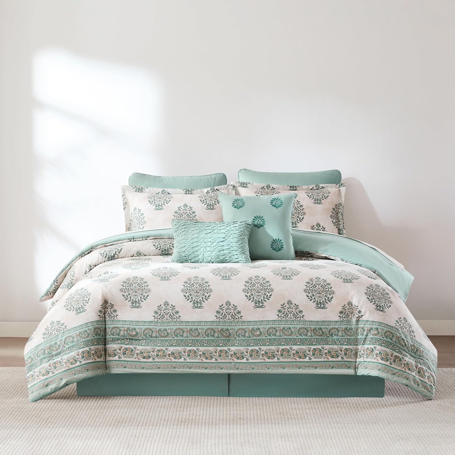Lush Decor Sofia Flower Block Print Comforter Set Queen