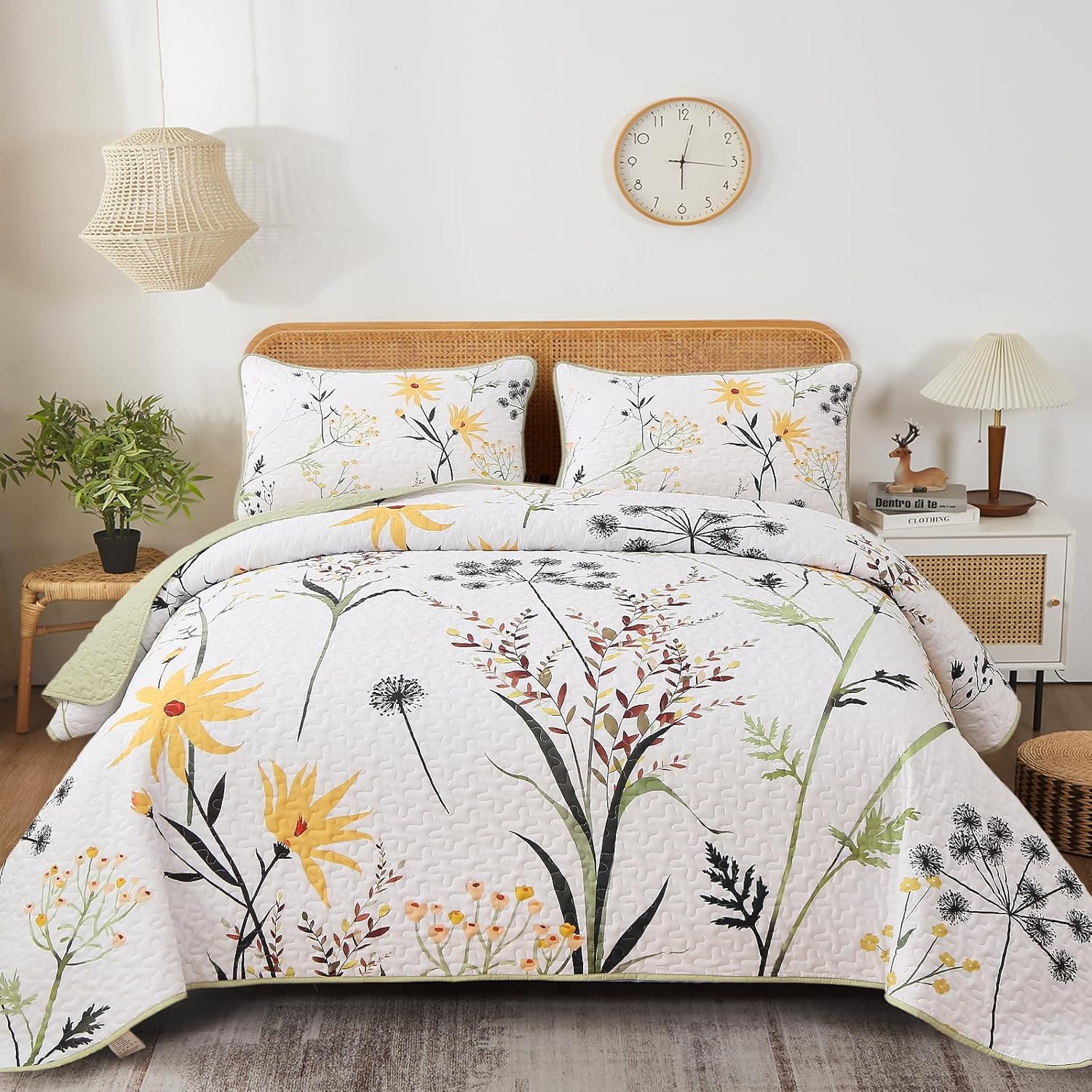 Dobuyly Botanical Floral Quilt Set King Size