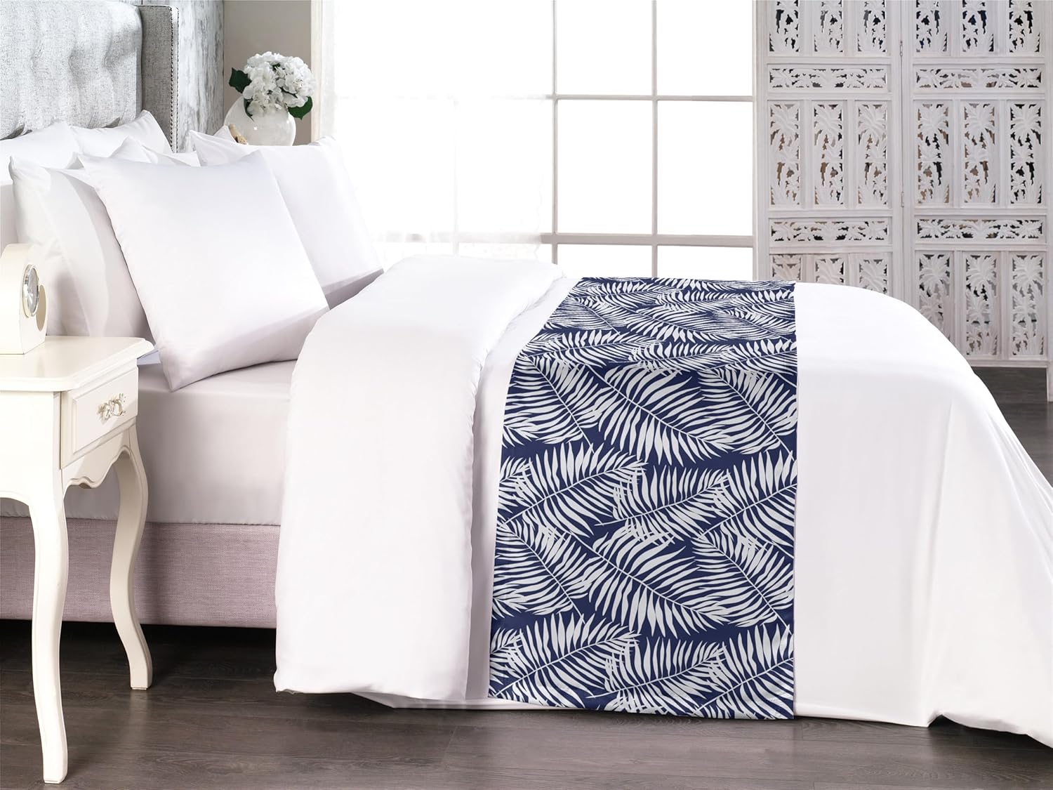 Ambesonne Jungle Leaf Bed Runner King Size Navy Blue and White